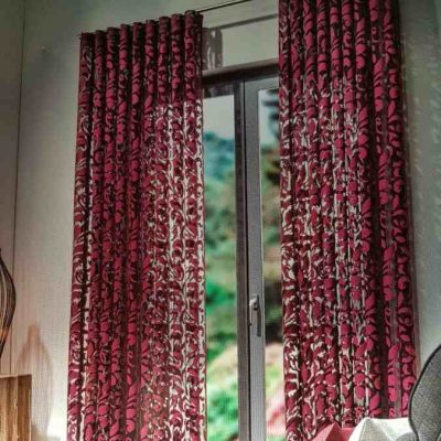 Ausbrenner Gardine rot