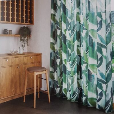 Fantasia halbtransparenter Gardine in 300cm Pagune