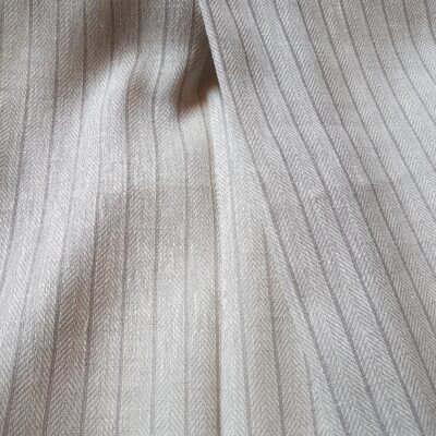 ..Herringbone halbtransparente Gardine in 305cm Pagune