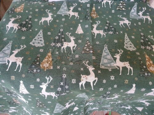 .Stolzer Hirsch Mitteldecke