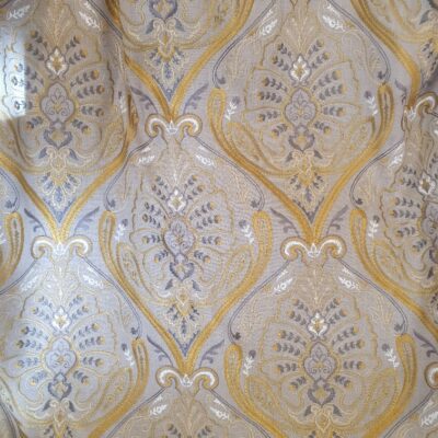 ..Ornament Stickerei Stoff