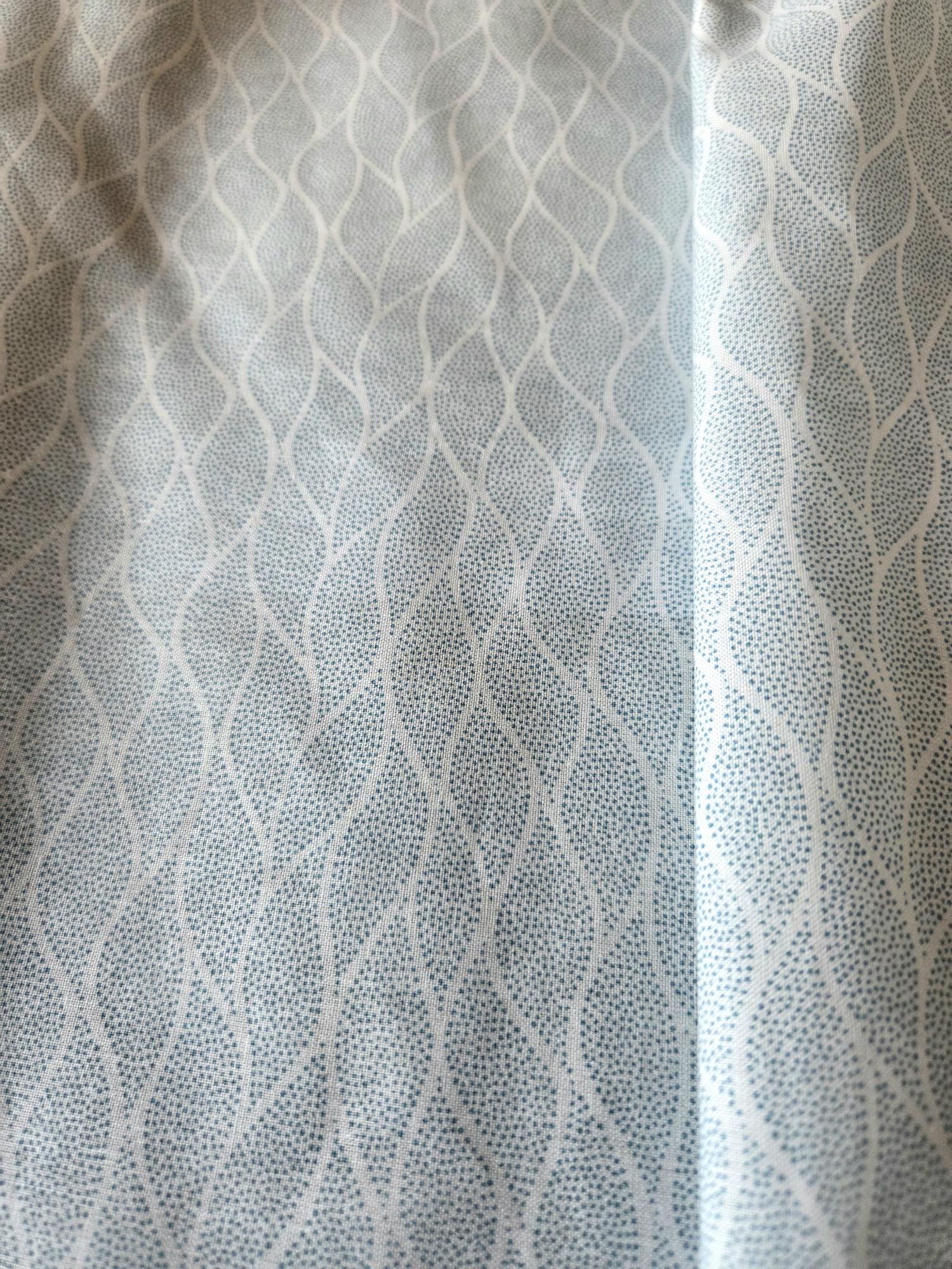 leichter Baumwollstoff Hugo blue in 300cm Höhe